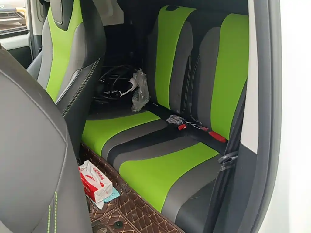 Roewe Clever — миниатюра 17