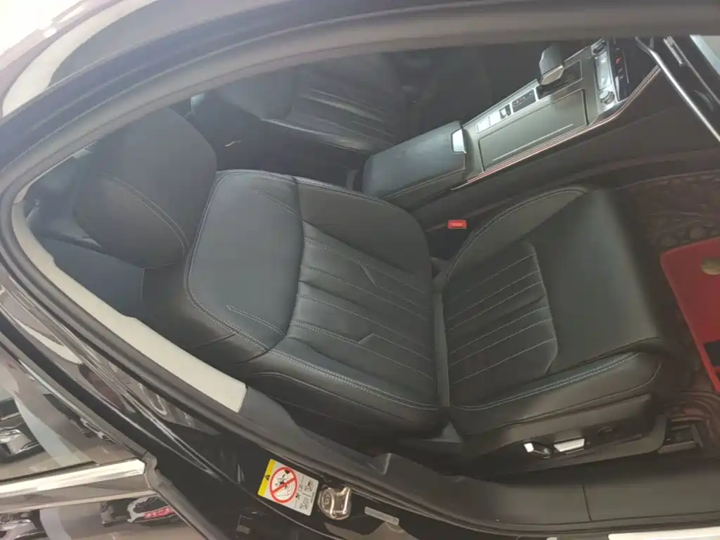 Audi A6L — миниатюра 25