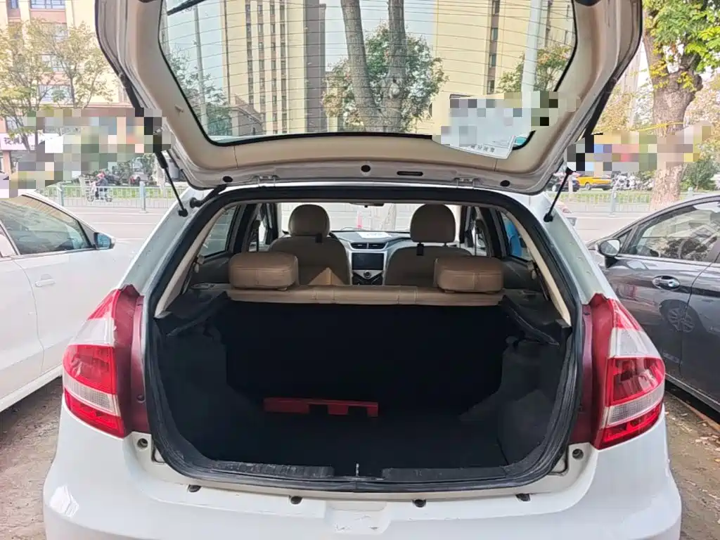 Chery Fengyun 2 — миниатюра 19