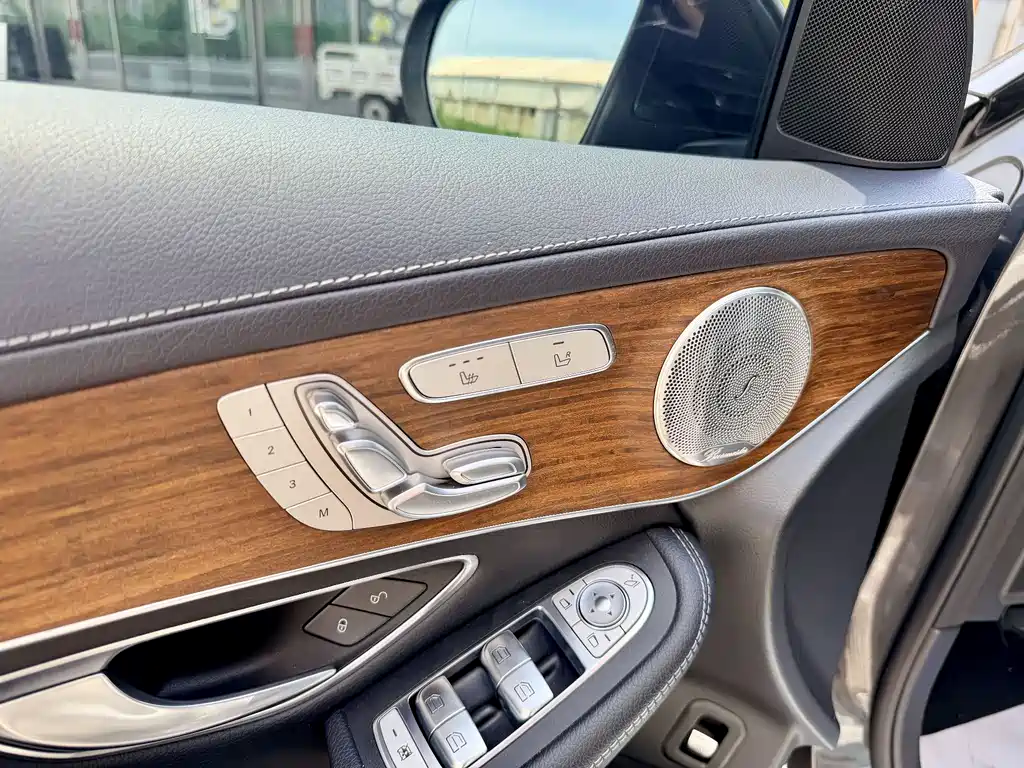 Mercedes-Benz GLC 2021 GLC 300 L 4MATIC