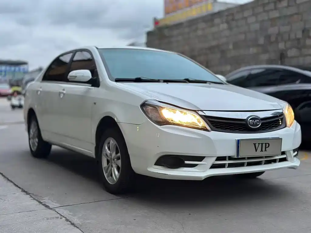 BYD F3 — миниатюра 4