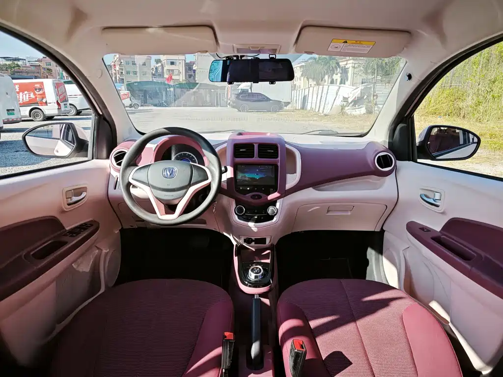 Changan Benben E-Star — миниатюра 10
