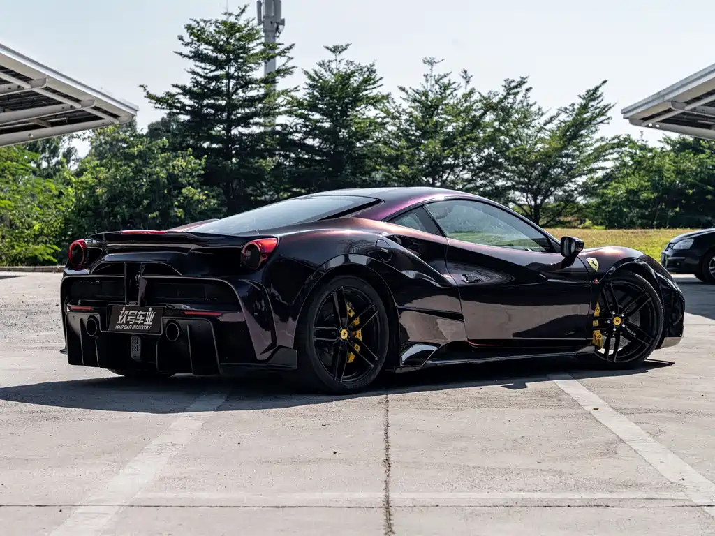 Ferrari 488 — миниатюра 3