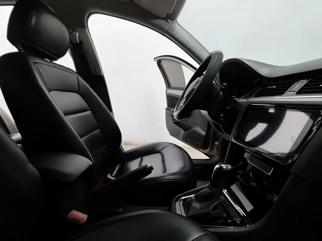 Volkswagen Bora — миниатюра 14