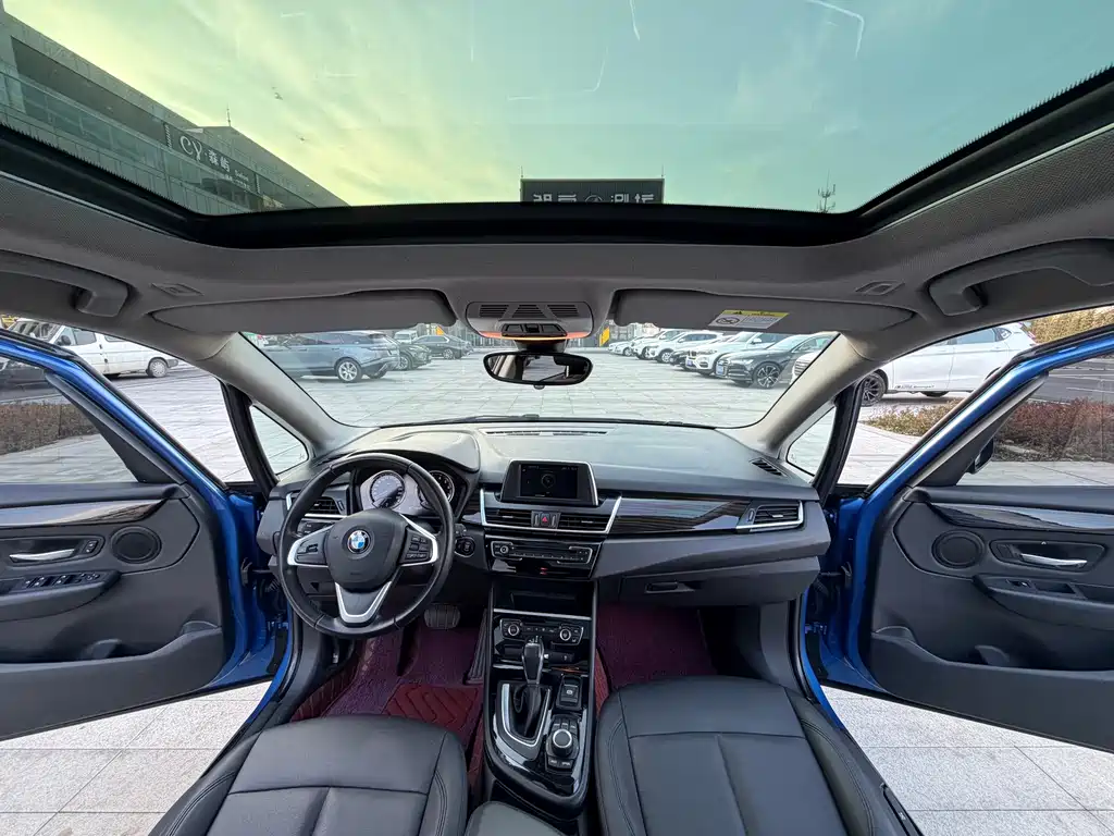 BMW 2 SERIES STATION WAGON