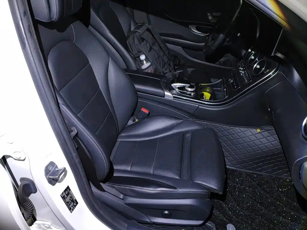Mercedes-Benz C-Class — миниатюра 25