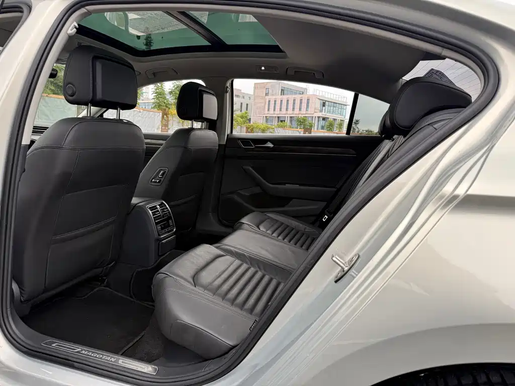 Volkswagen Magotan — миниатюра 8