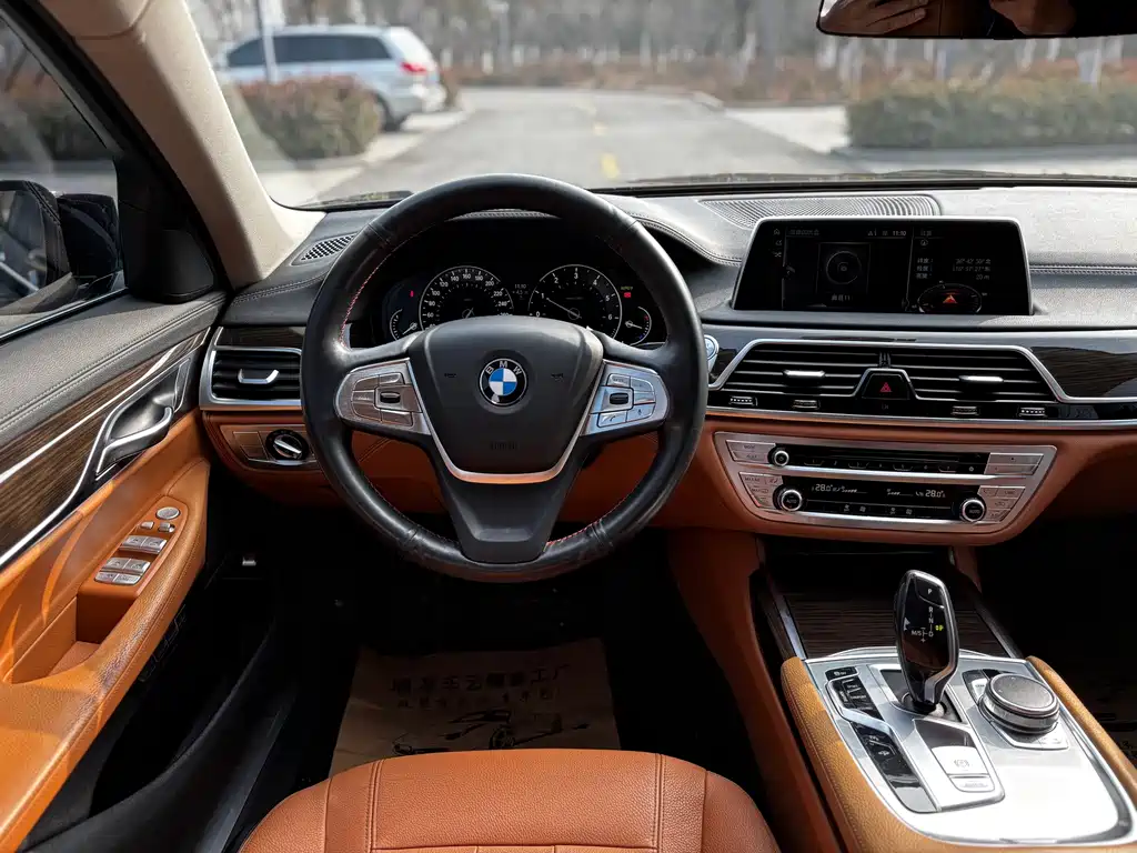 BMW 7 Series 7 2017 730Li Lead