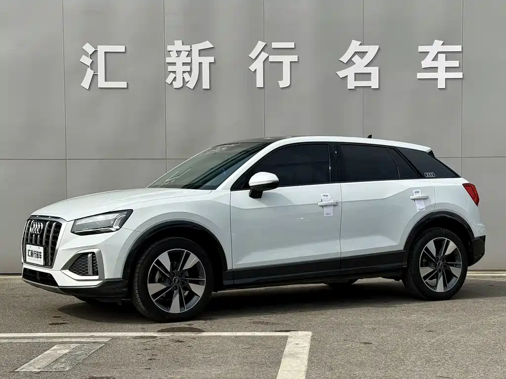 Audi Q2L 2022