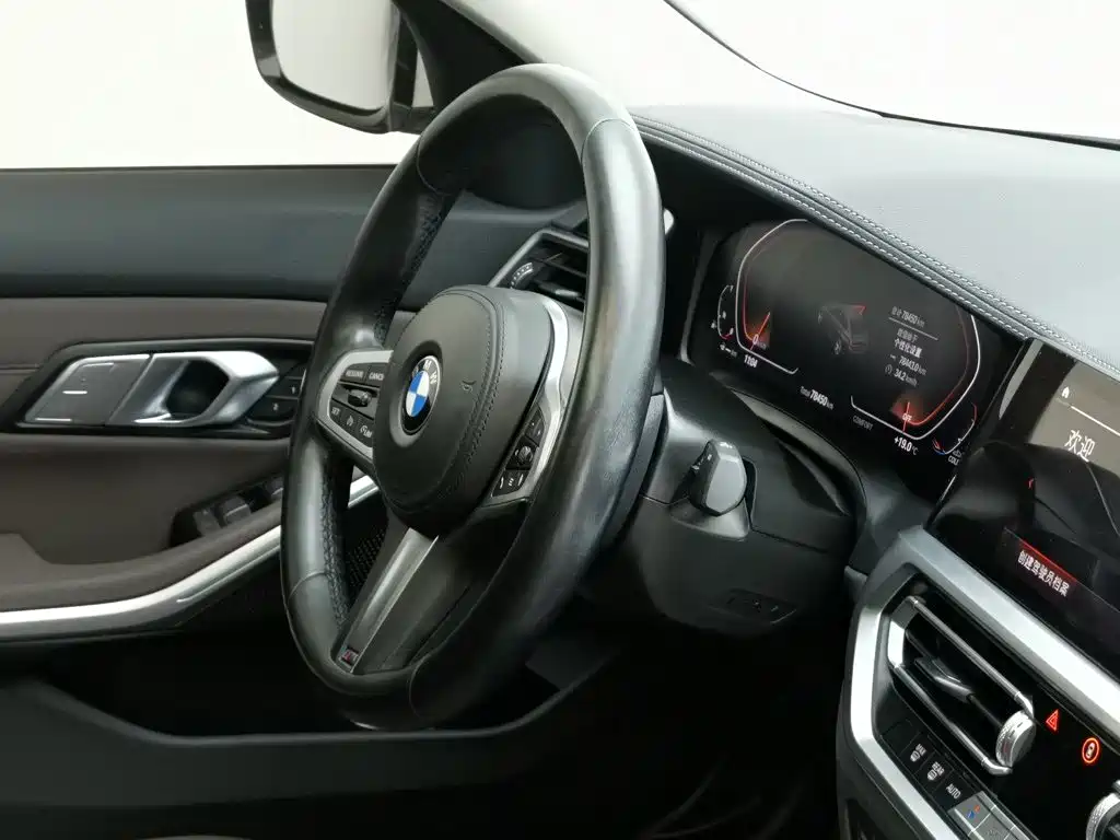 BMW 3 Series — миниатюра 22