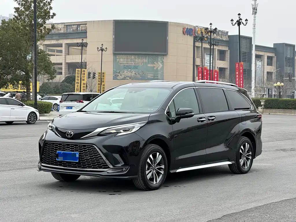 Toyota Granvia 2026