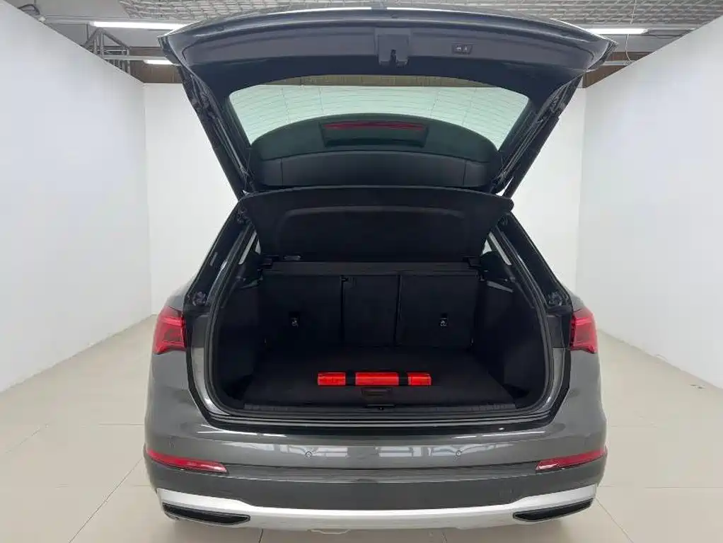 Audi Q3 — миниатюра 8