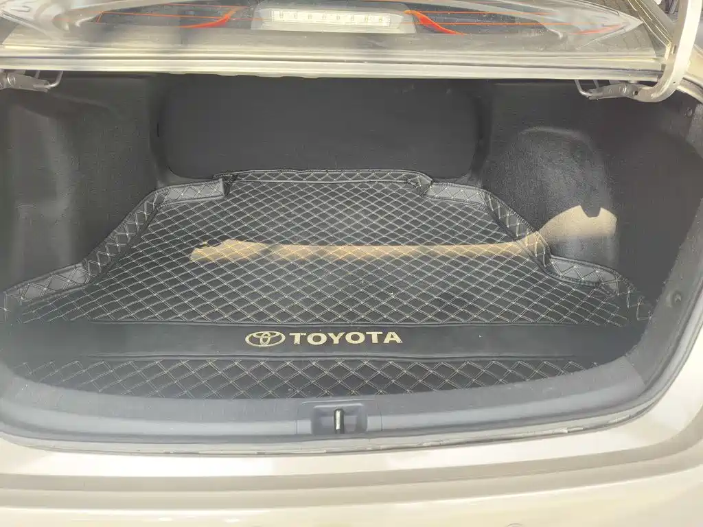 Toyota Corolla — миниатюра 4