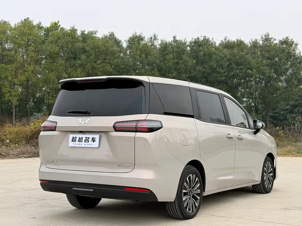 Wuling Xingguang 730 1.5T CVT Elite type, фото 7