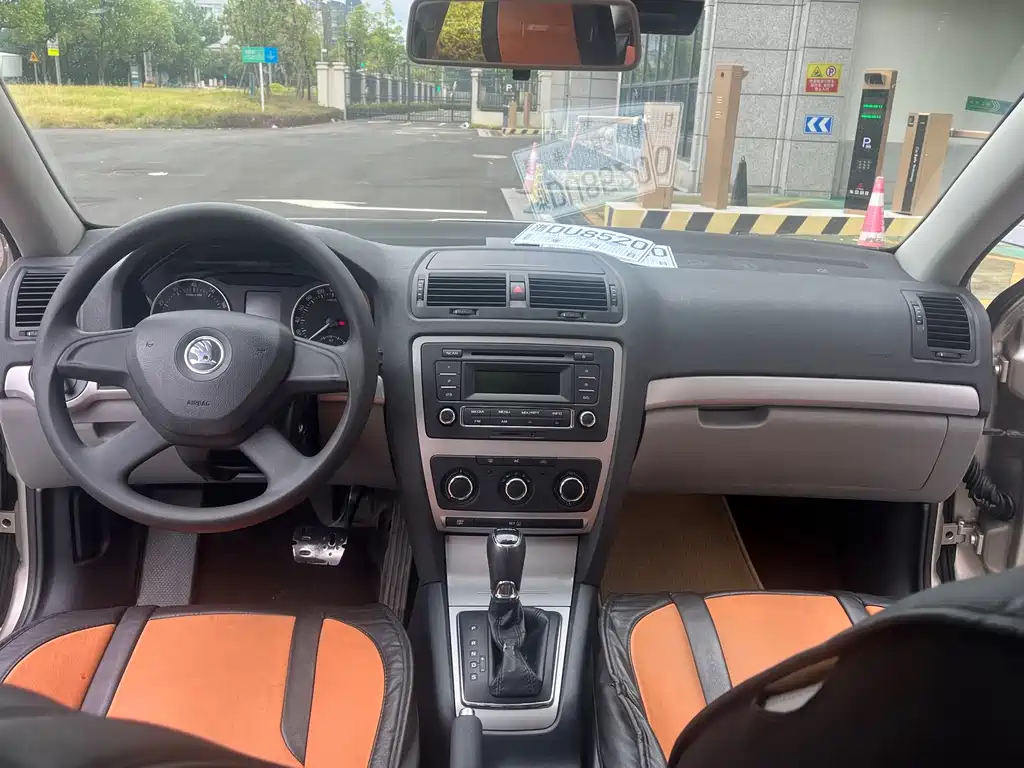 Skoda Octavia — миниатюра 13