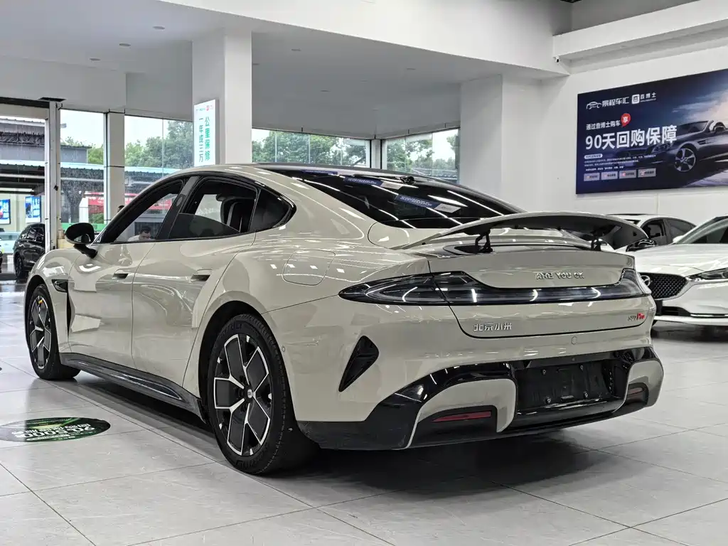 XIAOMI CAR XIAOMI SU7