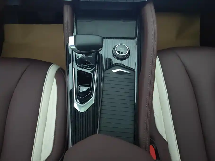 GEELY AUTOMOBILE XINGYUE L