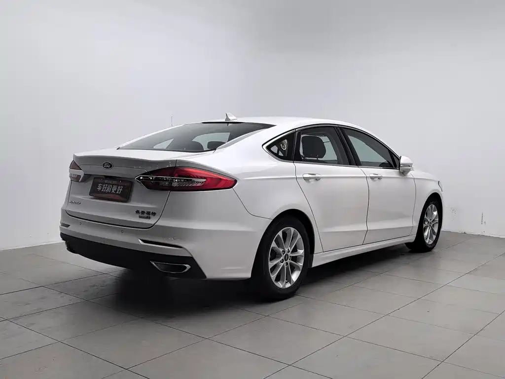 Ford Mondeo — миниатюра 2