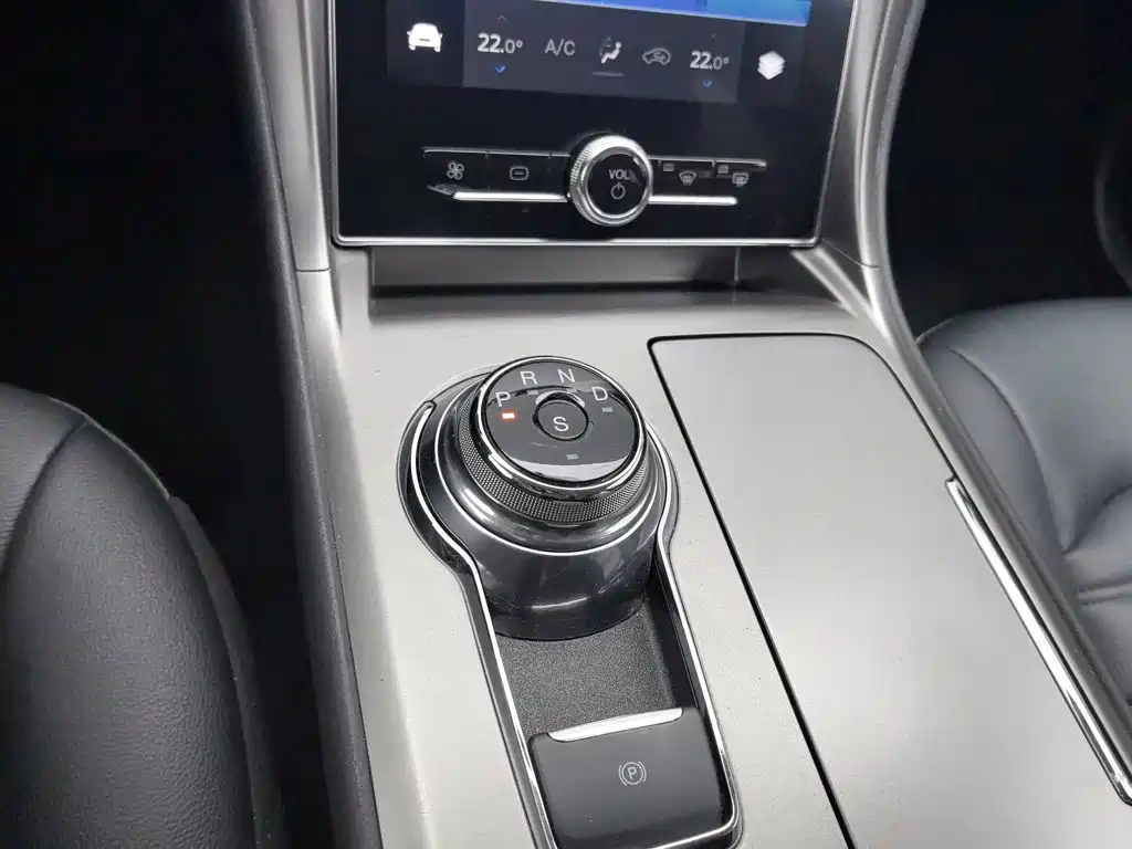 Ford Mondeo — миниатюра 13