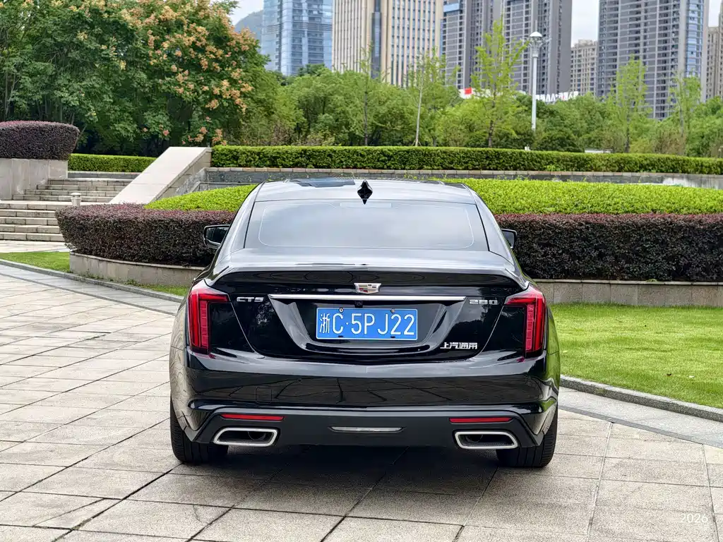 Cadillac CT5 — миниатюра 11