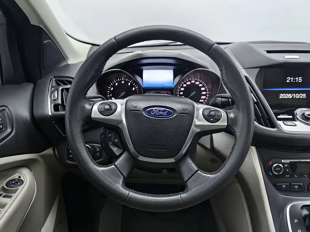 Ford Kuga — миниатюра 11