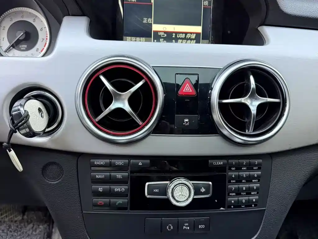 Mercedes-Benz GLK 2014 GLK 200