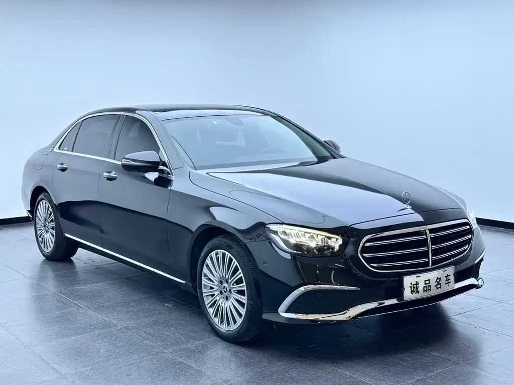 Mercedes-Benz E-Class — миниатюра 4