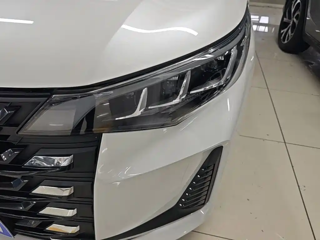 GAC Motor Trumpchi M6 — миниатюра 24