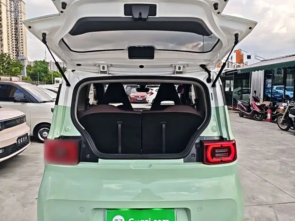 Wuling MINIEV — миниатюра 19