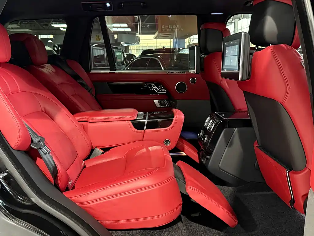 Land Rover Range Rover 2022 3.0 L6 400PS Long Wheelbase