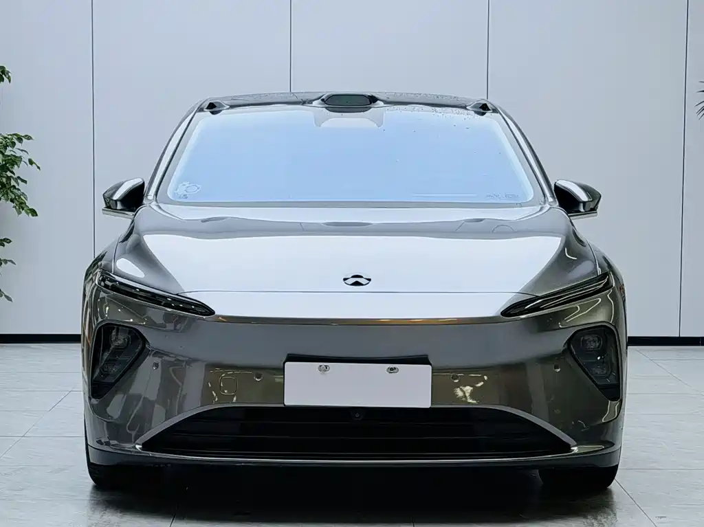 NIO NIO ET7
