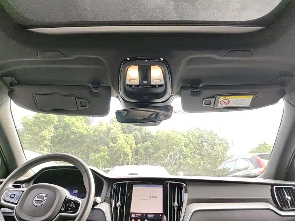 Volvo S60 — миниатюра 23