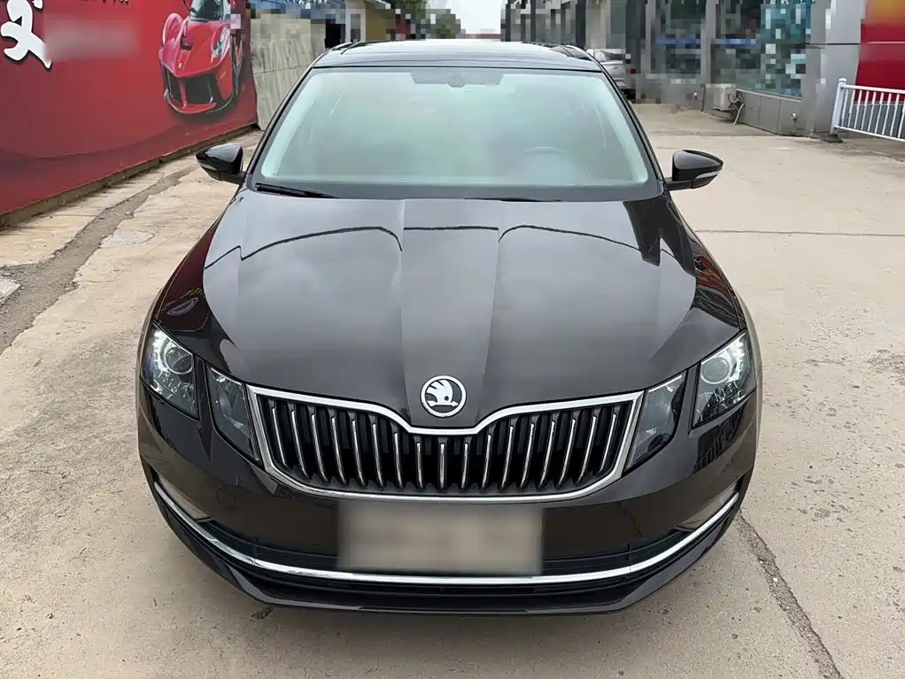 Skoda Octavia — миниатюра 3