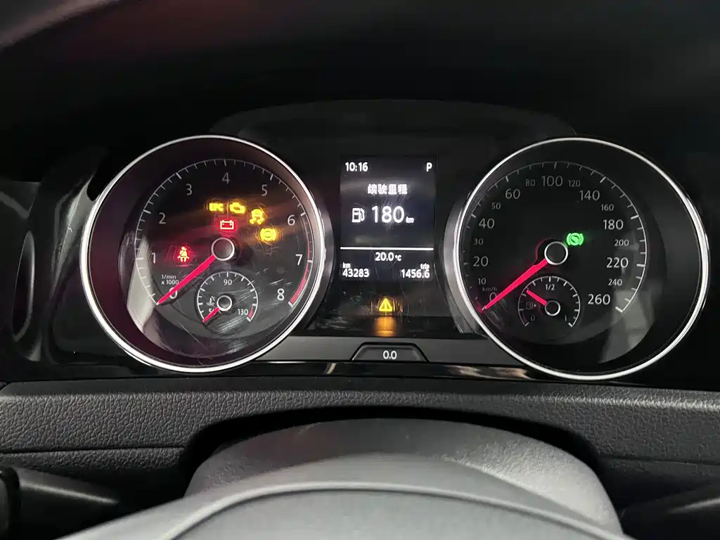 Volkswagen Golf — миниатюра 13