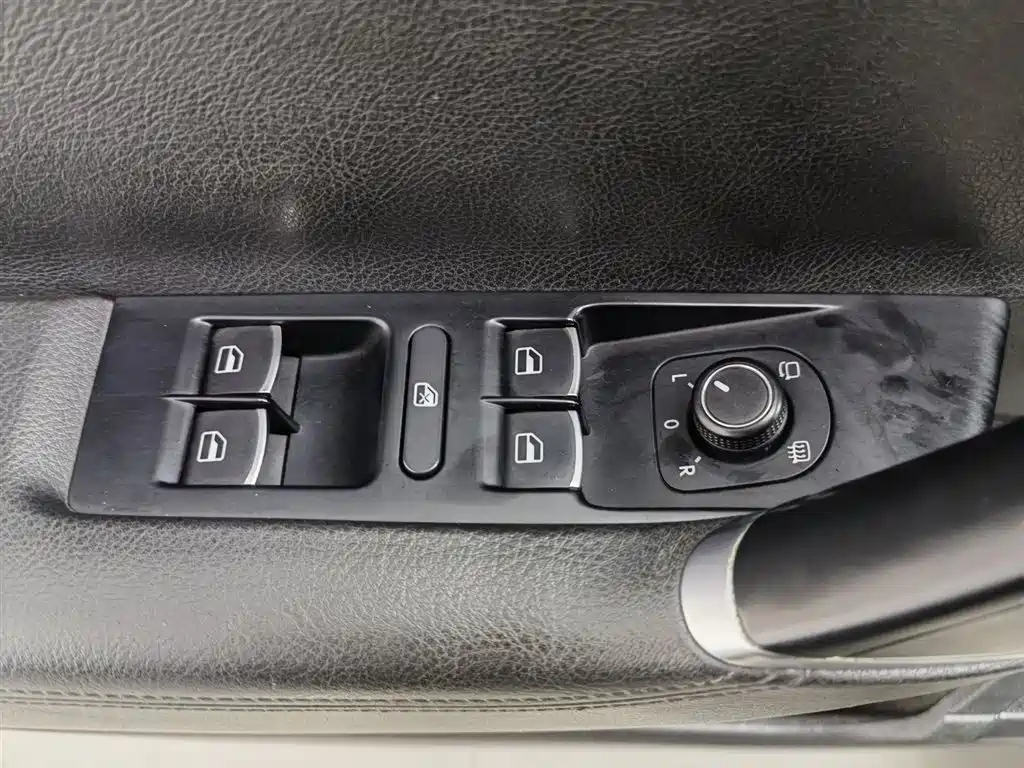 Volkswagen Magotan 2015 2.0TSI Luxury
