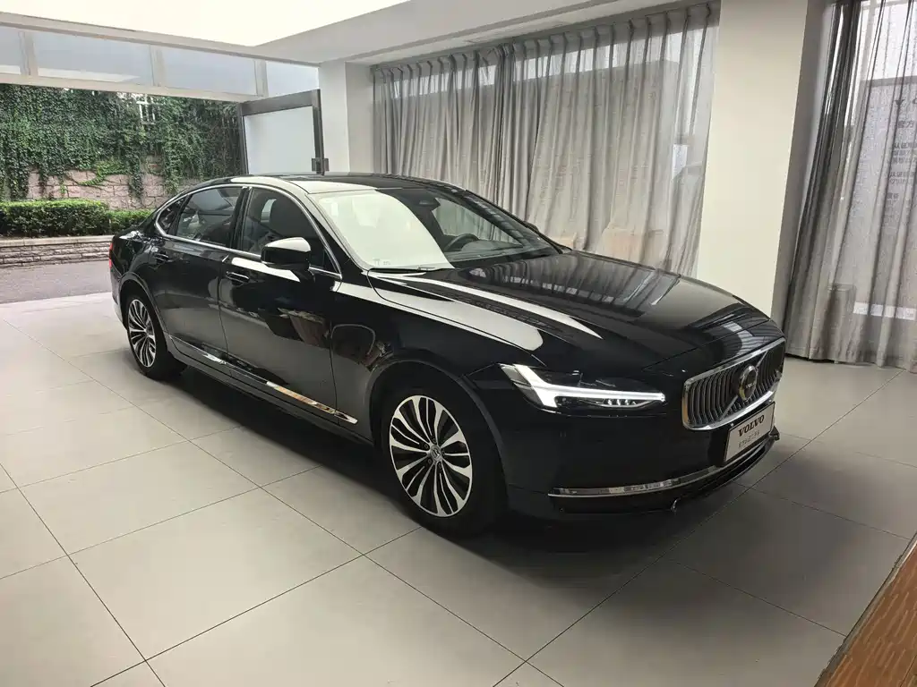 Volvo S90 — миниатюра 3