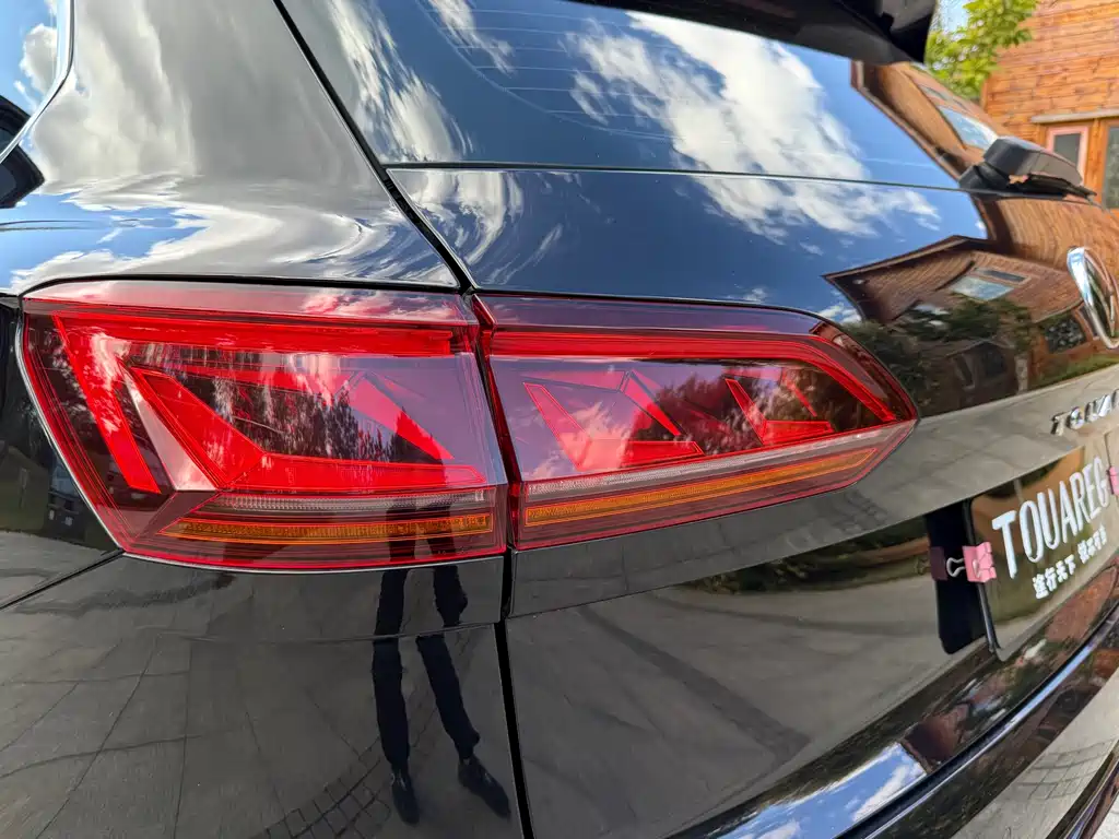 Volkswagen Touareg — миниатюра 15