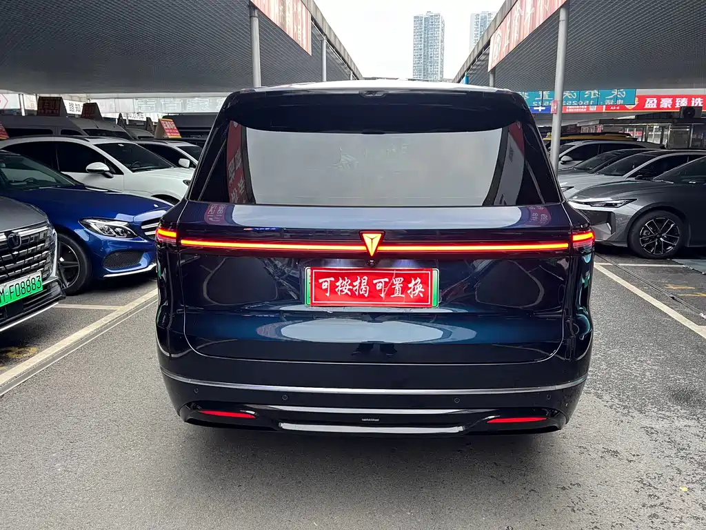 Changan Deepal DARK BLUE S09