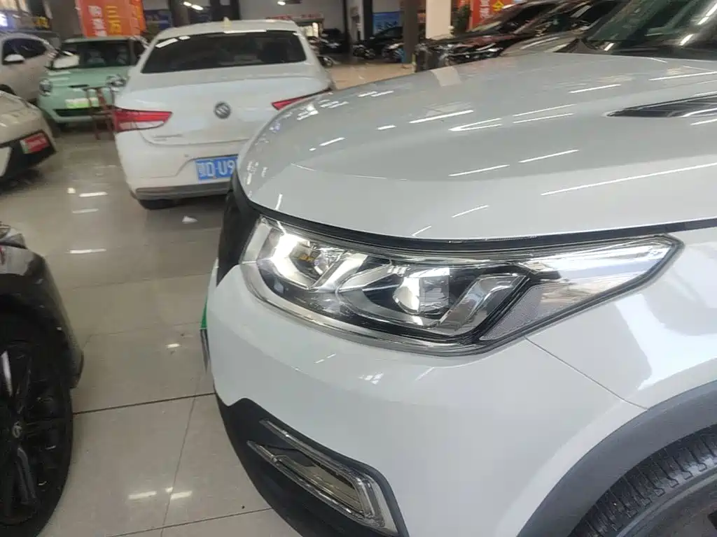 Changan CS95 — миниатюра 24
