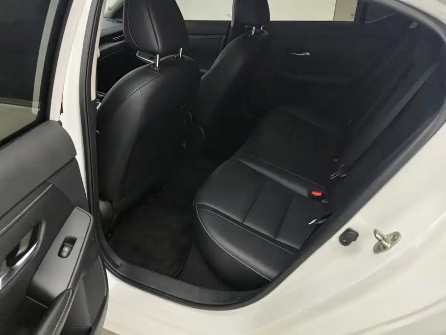 Nissan Sylphy — миниатюра 11
