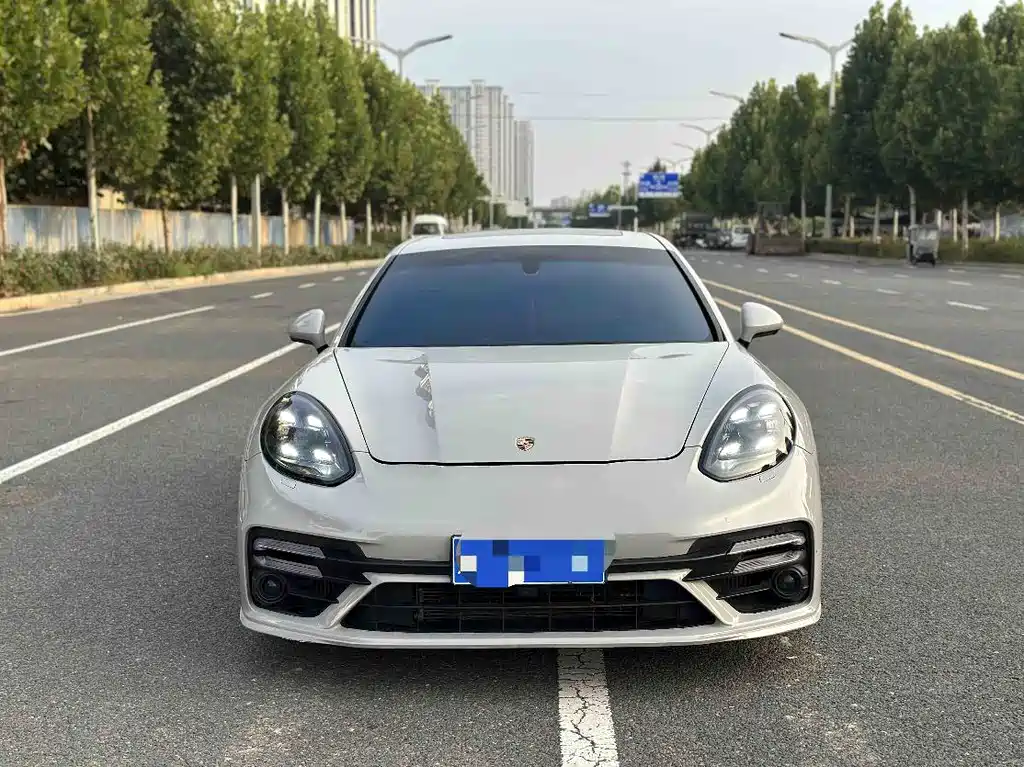 Porsche Panamera — миниатюра 3