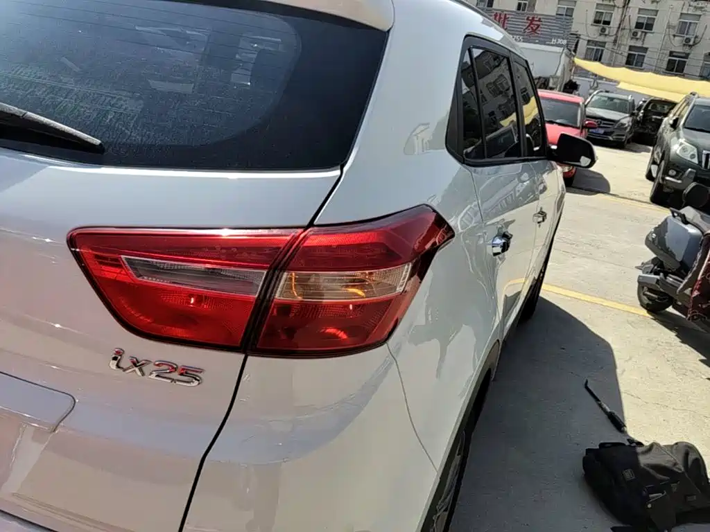 Hyundai ix25 — миниатюра 8
