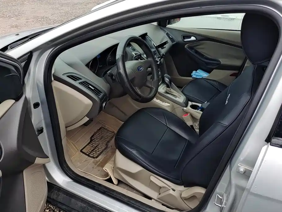 Ford Focus — миниатюра 9