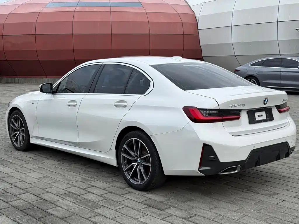 BMW 3 Series — миниатюра 6