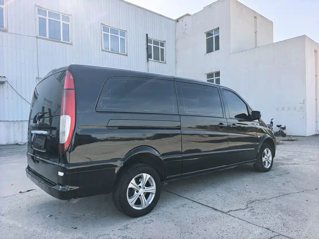 Mercedes-Benz Vito — миниатюра 5