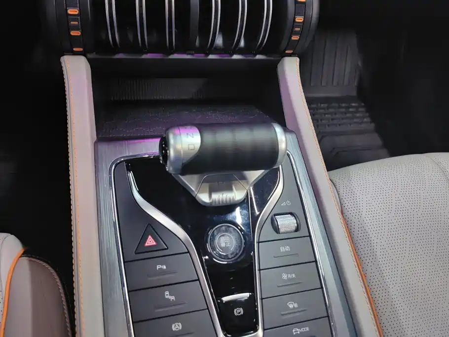 BYD Yuan Plus — миниатюра 16