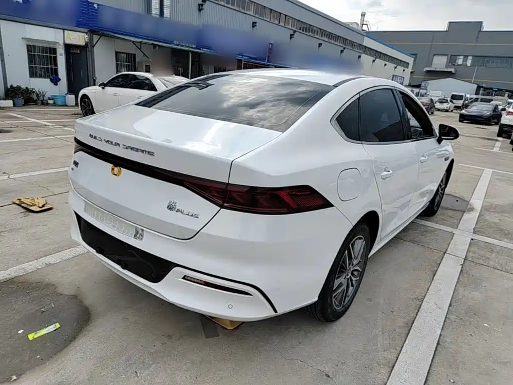 BYD Qin PLUS — миниатюра 7