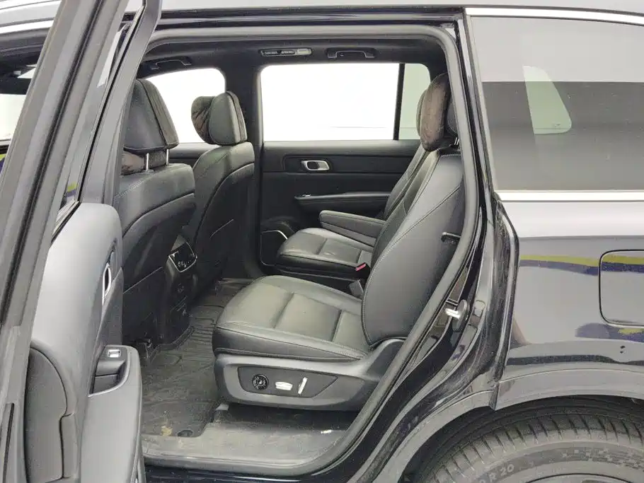Li Auto Li ONE — миниатюра 11