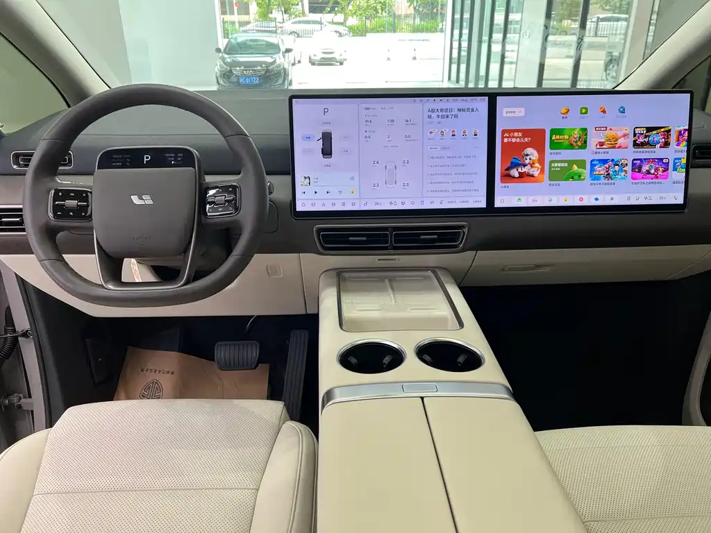 Li Auto Li MEGA — миниатюра 4