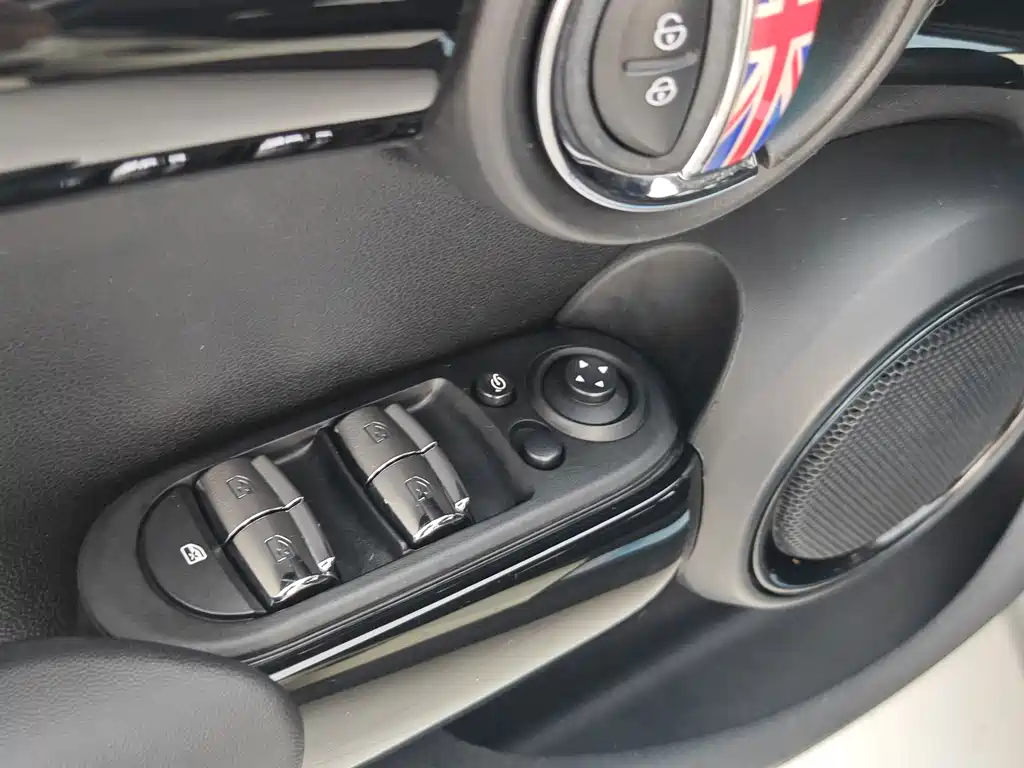 MINI Mini — миниатюра 26